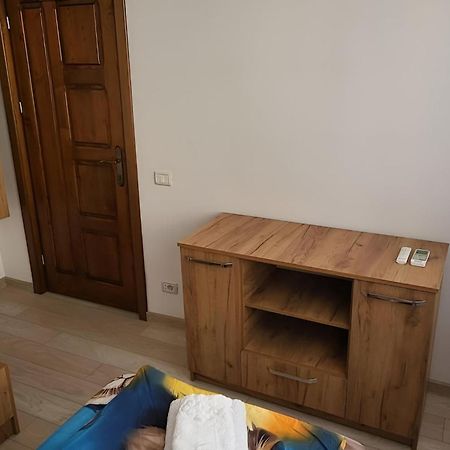 Apartament 2 Camere Piatra Neamt Luaran gambar